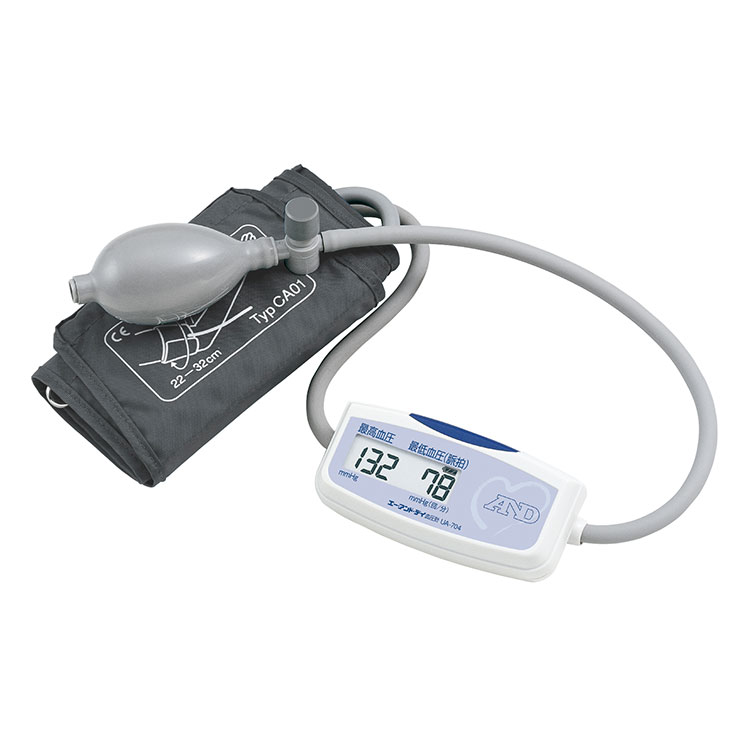 上腕式血圧計 UA-704（トラベル・血圧計）