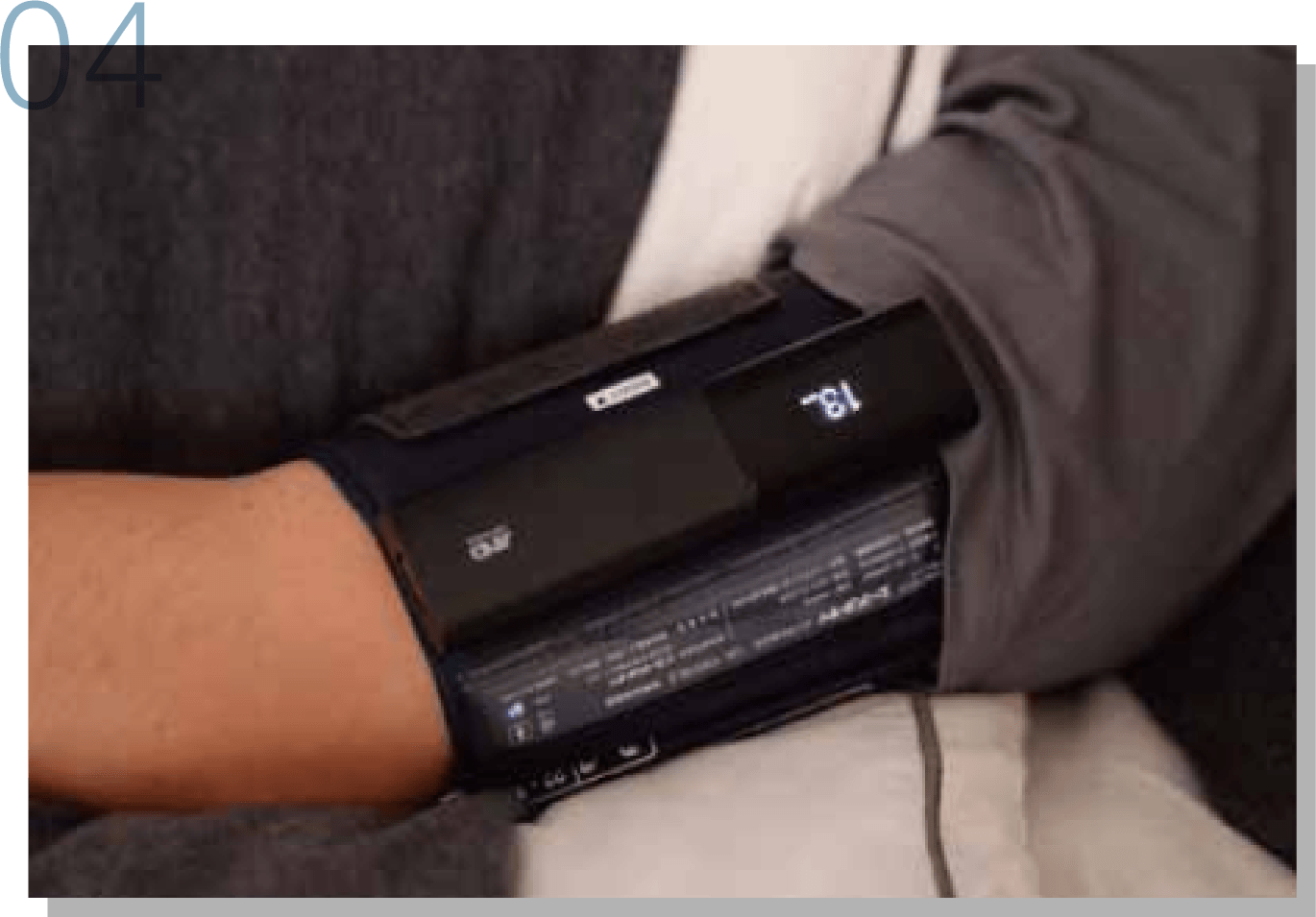 暗闇でも見やすいOLED液晶画面