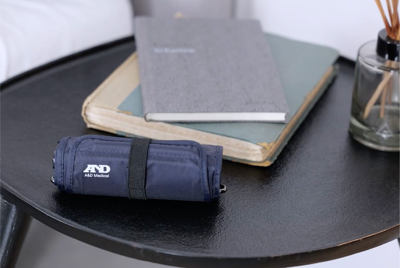 長期の外出や旅行先のおともに。